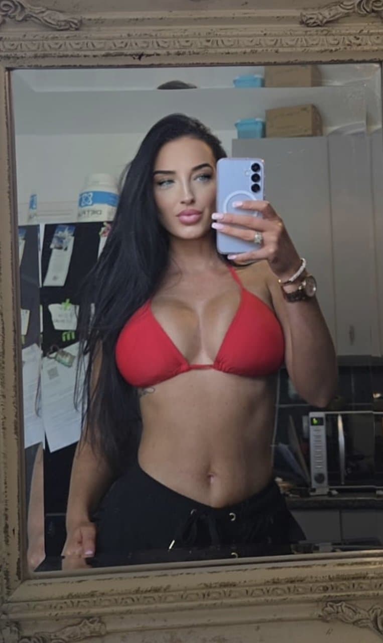 Perfect Geordie Chav Milf UK British Big Tits