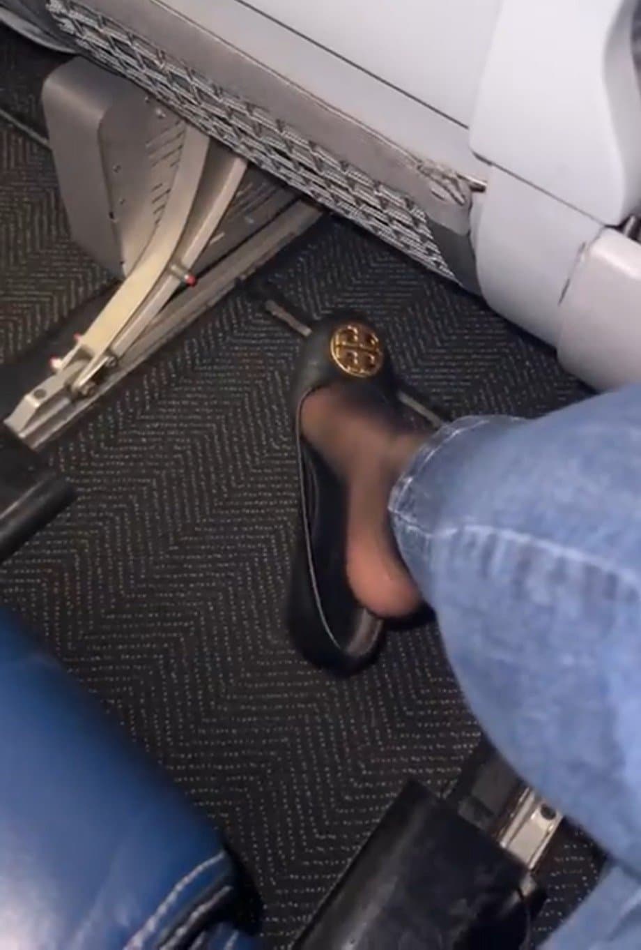 Hot Arches of Turkish Flight Attendant