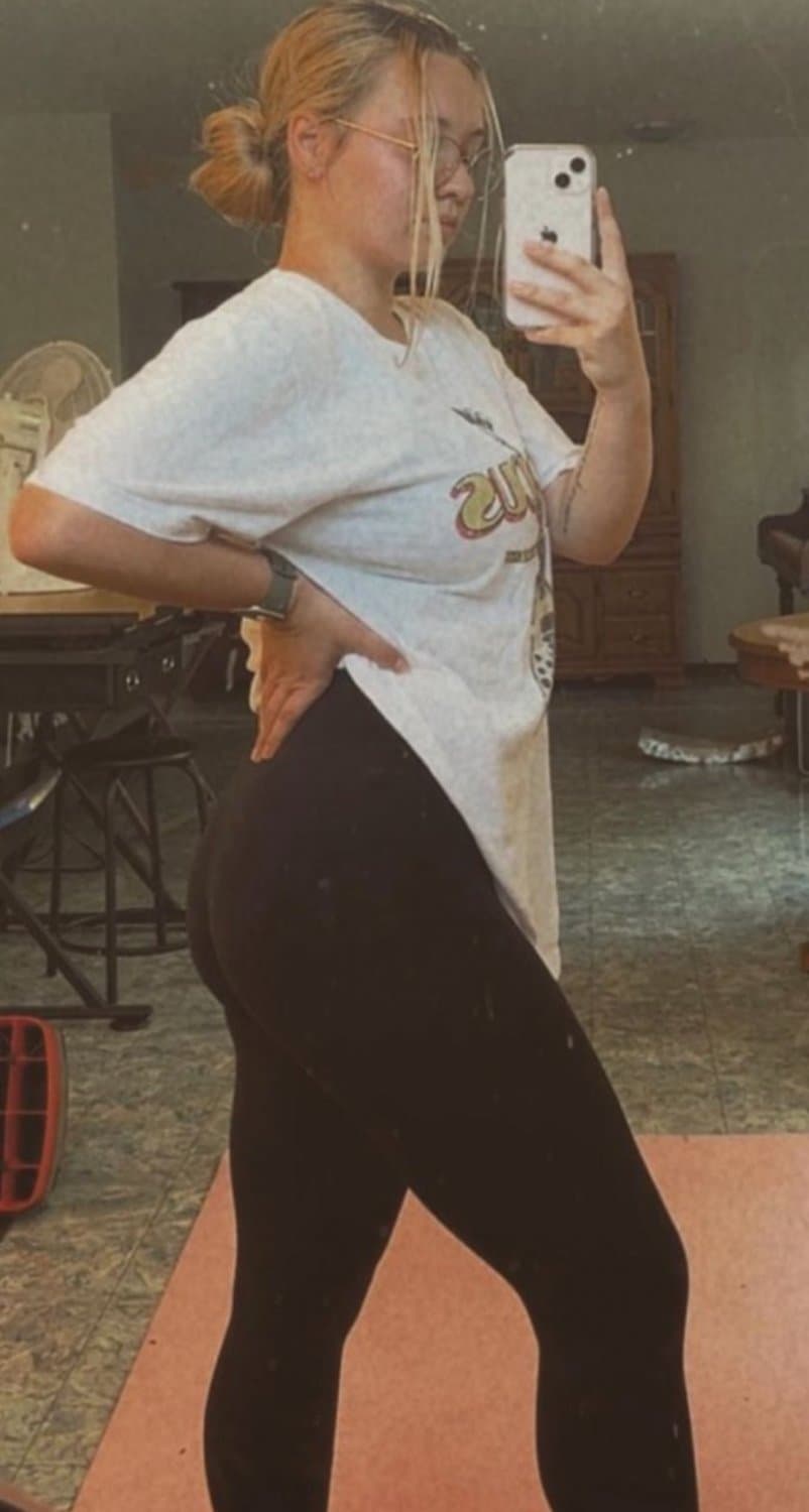 Bully this sluts bitch brother on discord: johnnytesties519   Really bully him meaner the better