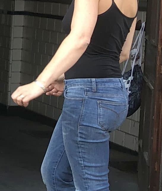 Click to view full size (Pokies) She is ok with her photos being used for fapping