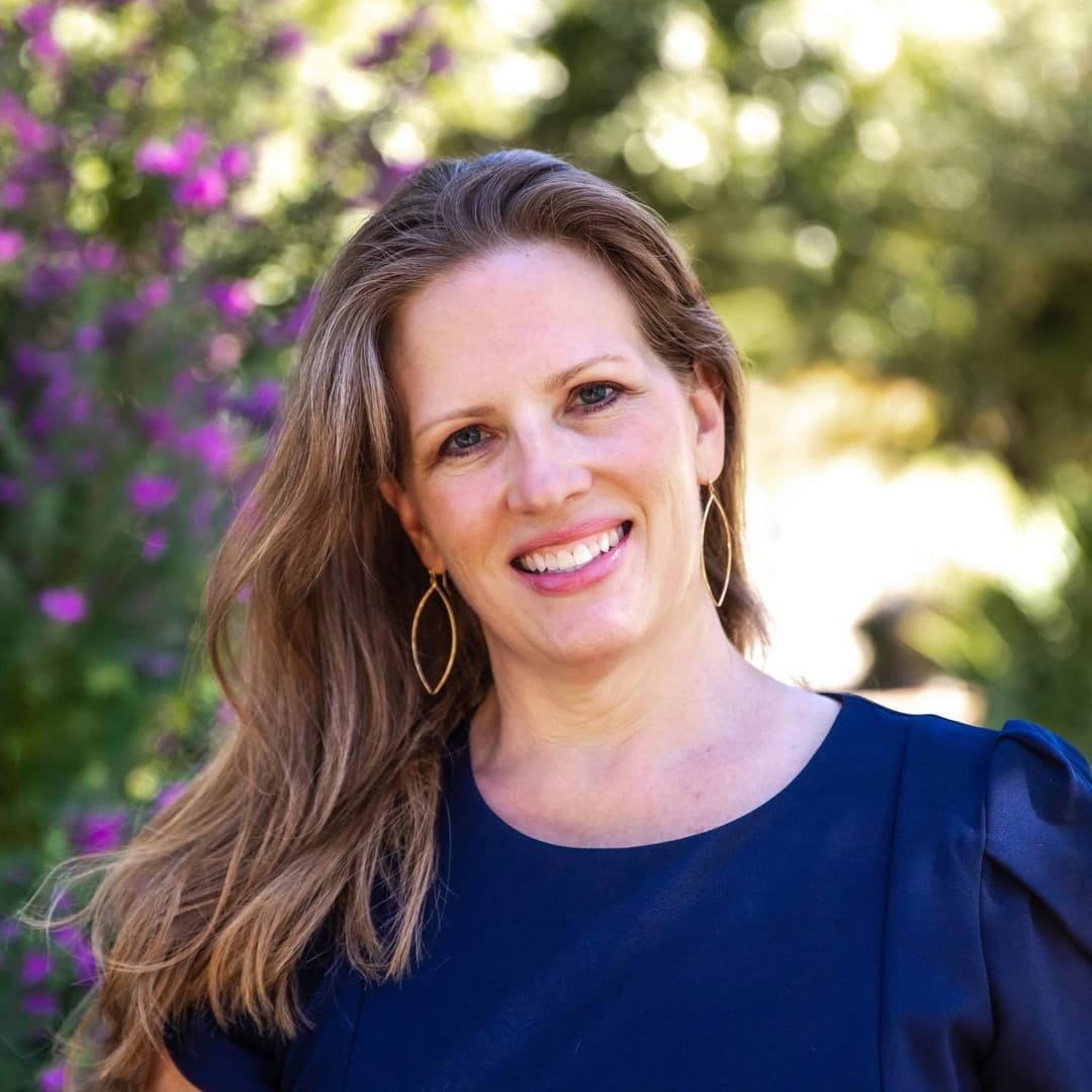 IMO the internet is a bit better of a place now that Shelley’s big tits can be seen pre reduction