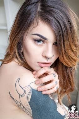 Sarahmoon-slip of the lip (Suicidegirls)