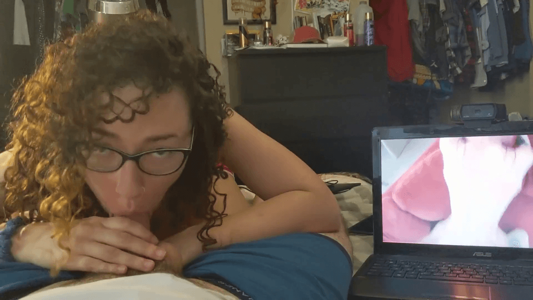 Stepsister Help To Cum After Busting Porn Watching