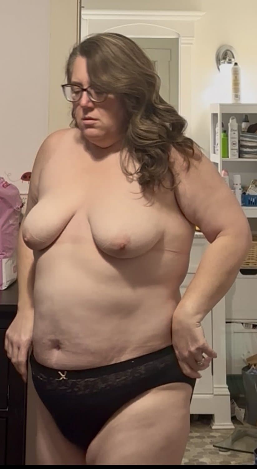 Jennifer - CT BBW Wife Black Bra and Panties