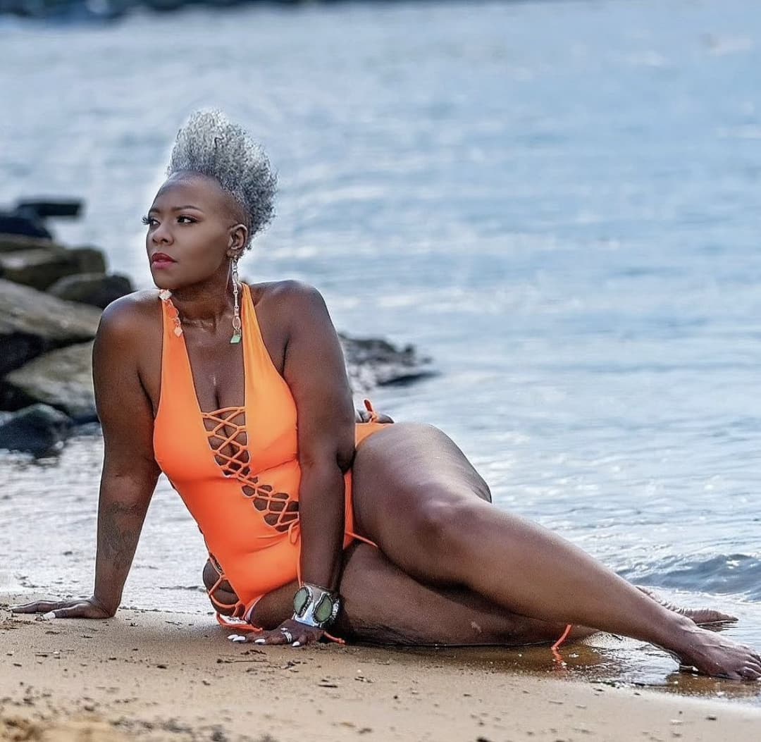 Sexy Ebony Milf Mature Hot Aunt