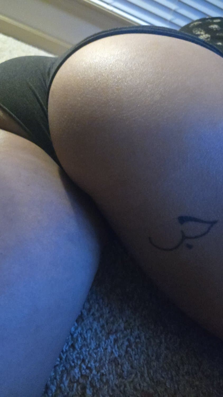 Thot red bitch deszi