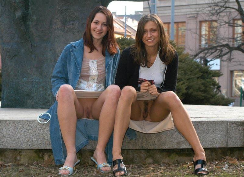 Bottomless Girls in Public 3