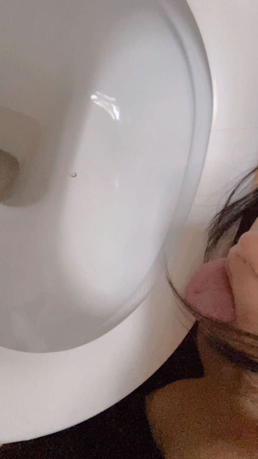 Khloe the humiliation slut