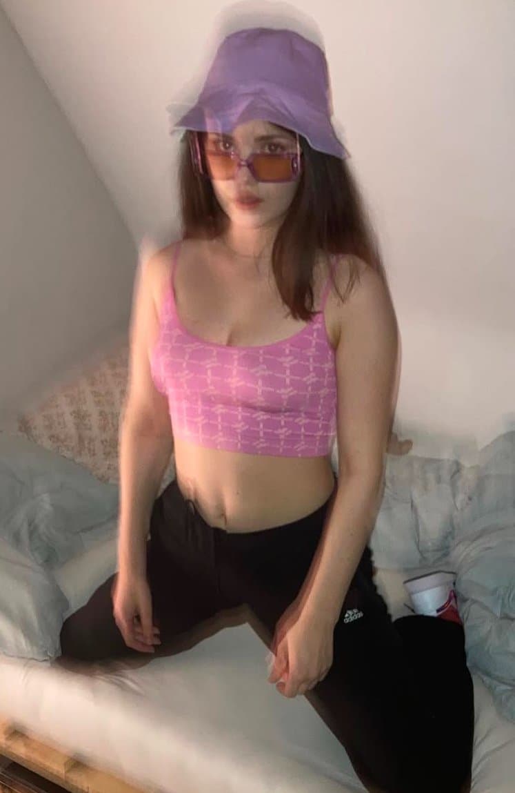 I would without a doubt impregnate every single of Charlottes holes as soon as I got the chance….