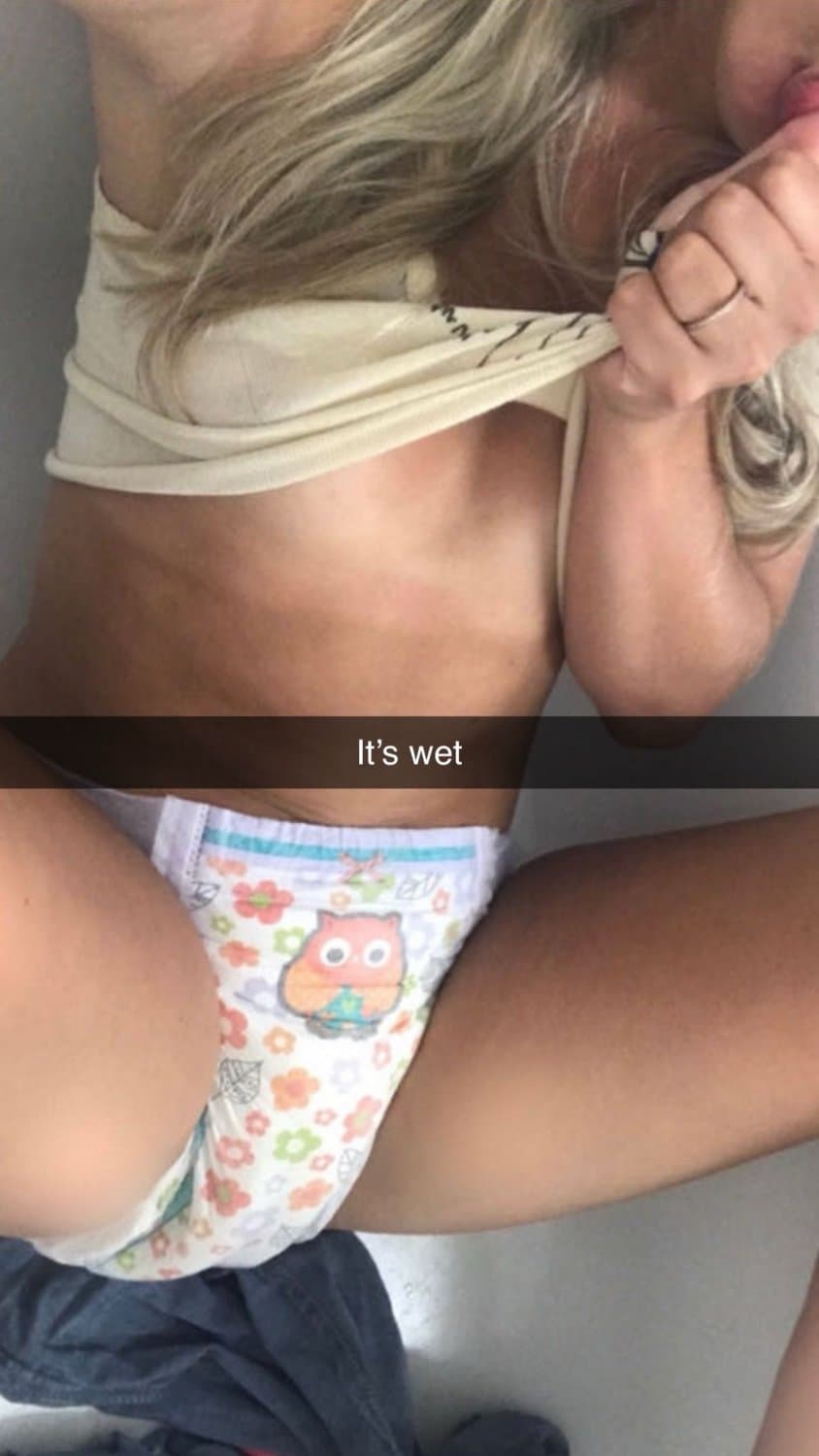 Click to view full size Blonde smoke show secretly wears diapers!