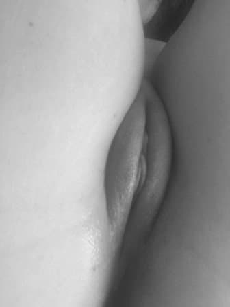 25yo Kenna creaming on cock