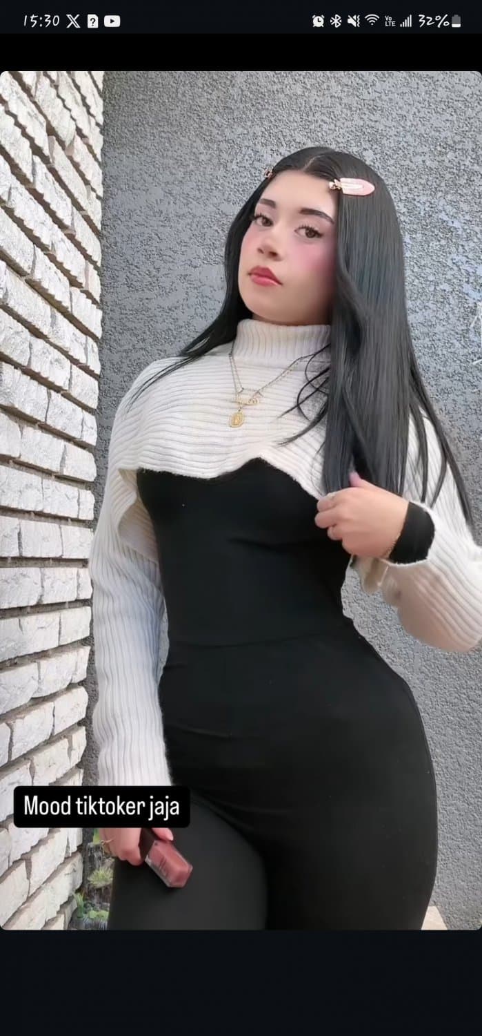 Rica y hermosa chaparrita nalgona