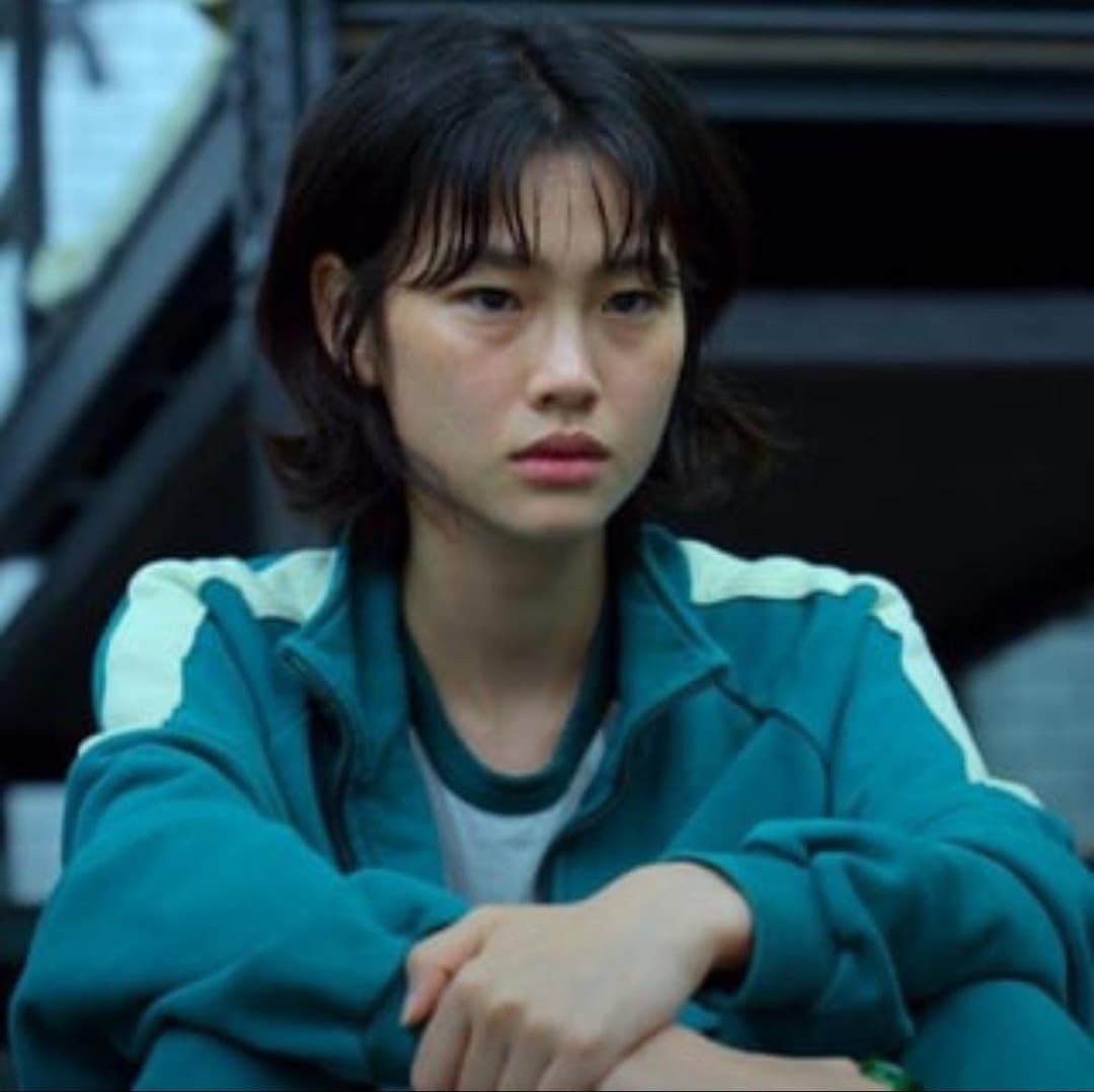 Dm to goon to any all of us are dead or squid game girl