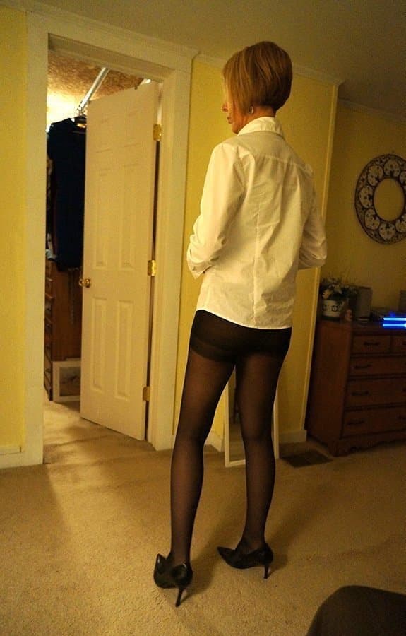 Wife in black tights - fantasy of her saved, reposted or posted - {Kik timzez33
