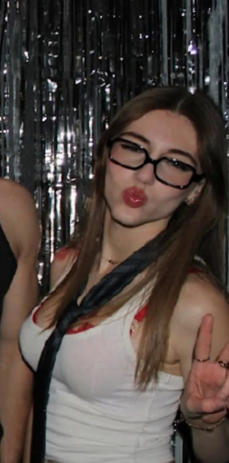 Exposing my tight slut of a roomate