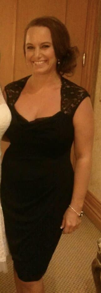 How kind of this busty redhead to give another flash of her big tits after saying she didn’t want to