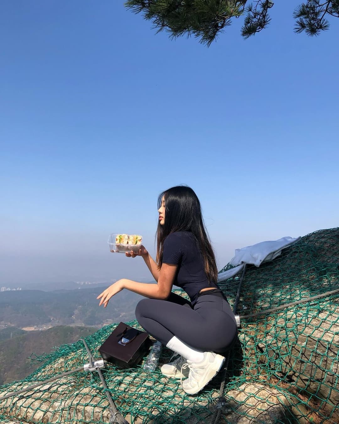 Innocent ABG Asian Teen Gym Girl Leaked Fucking Herself