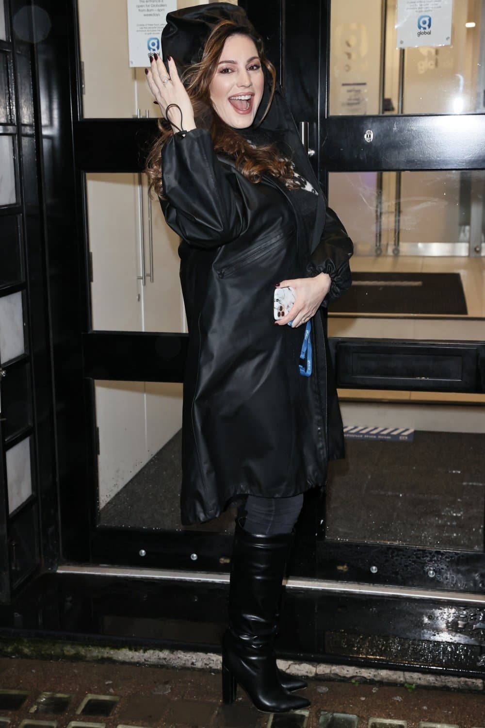 Kelly Brook - Black Knee High Leather Boots