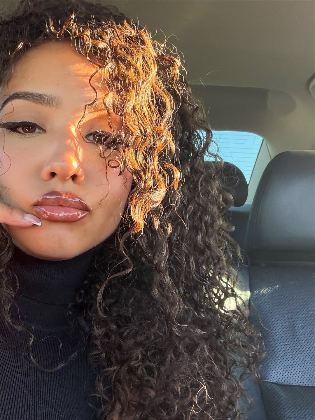 Satisfying Face Beautiful Lady