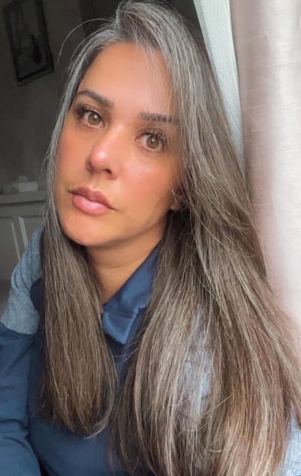 Click to view full size My mums pussy getting licked and giving head she’s a slut milf needing dick pound dm me