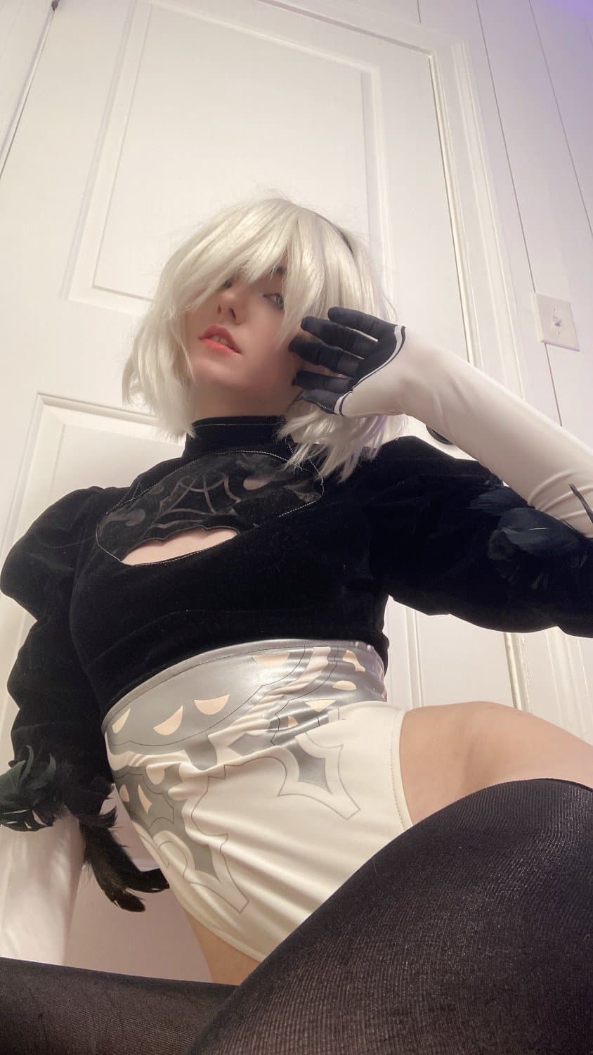 Click to view full size Some 2b cosplays