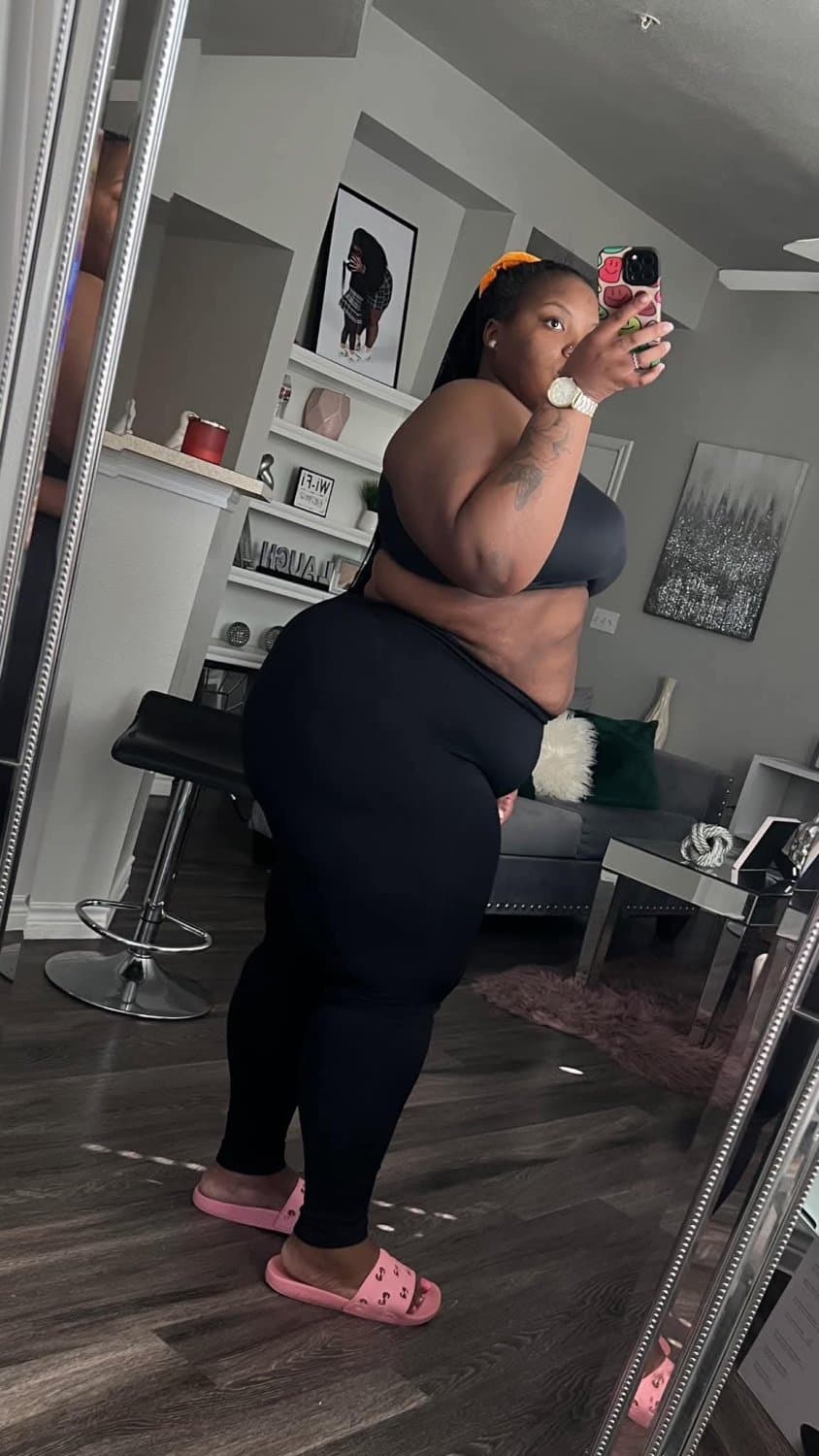 SEXY CHUNKY CHUBBY THICK CHOCOLATE EBONY BIG HUGE ASS SSBBW BBW