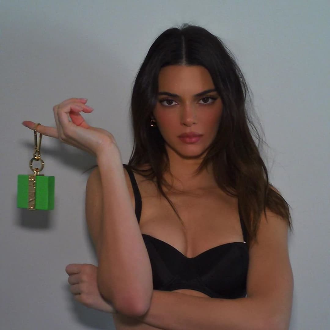 Click to view full size Kendall Jenner owns me