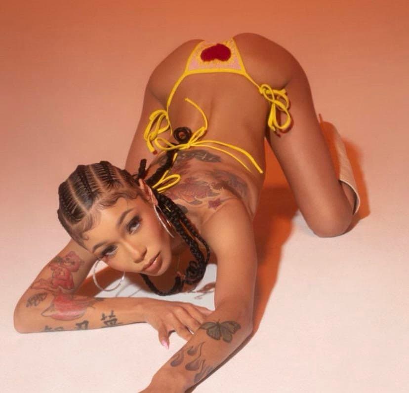 I love Coi Leray her body is perfect!