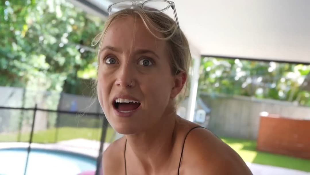 Skinny Milf Allie Wes