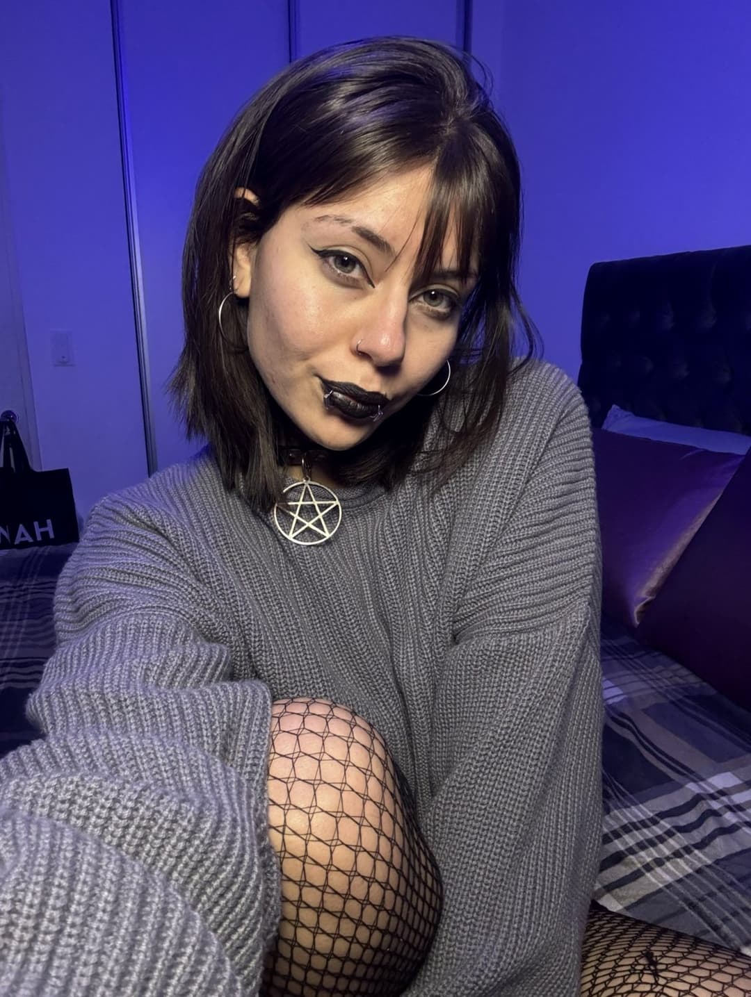 Warning this Latina slut doesn’t play nice