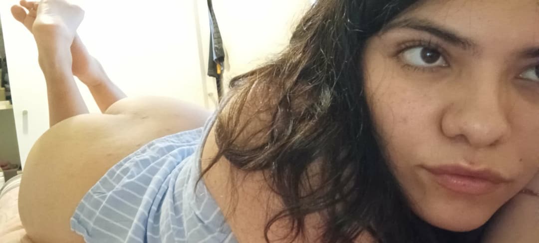 isabel delicious feet and ass