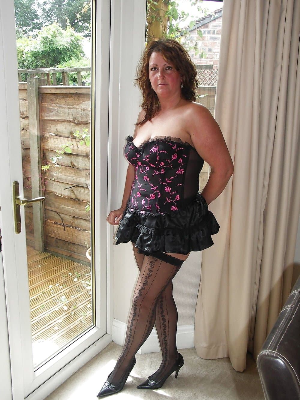 Uk Ellen  Mature Preston Escort