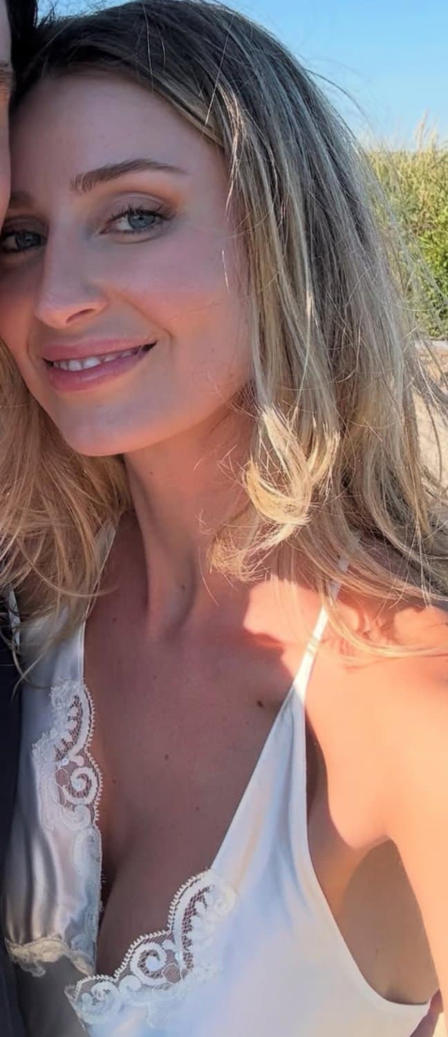 Irl snowbunny blonde is turned into spitroasted AI webslut. Comment/ dm who you want to see next!