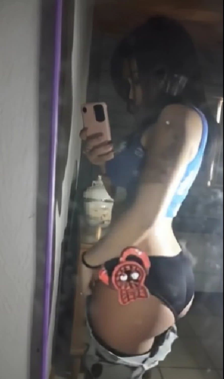 putita se llama selena egresada 25 de buenos aires su ig es selenamz.arg (aporte de un seguidor)