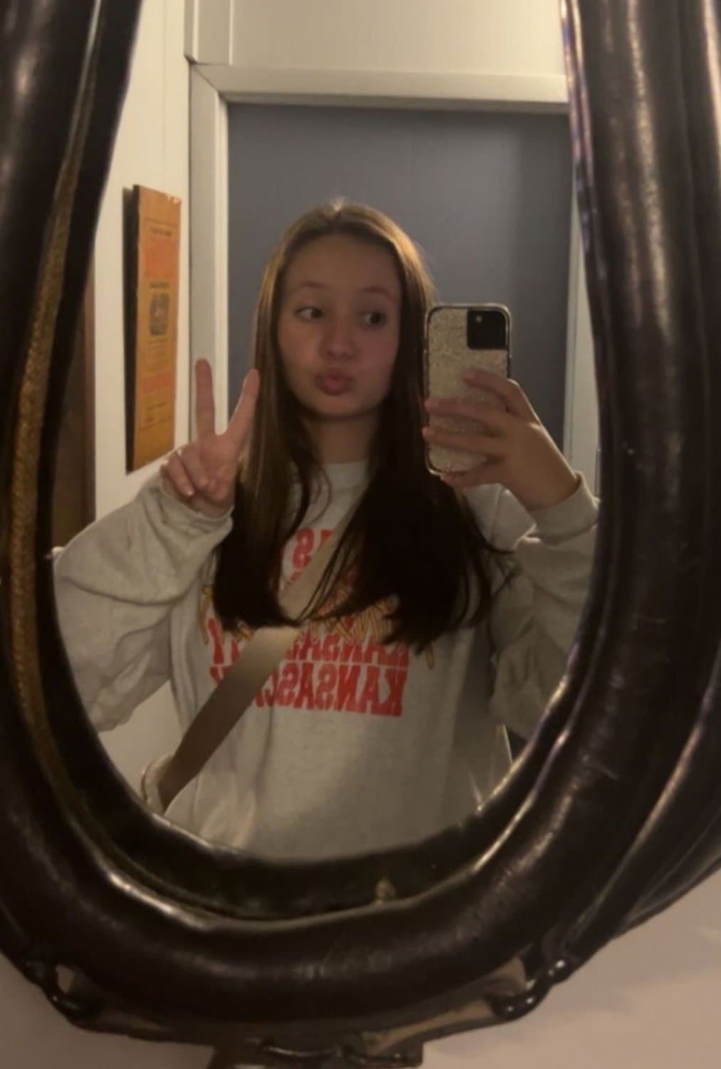 MacKenzie has such a fuckable cumface