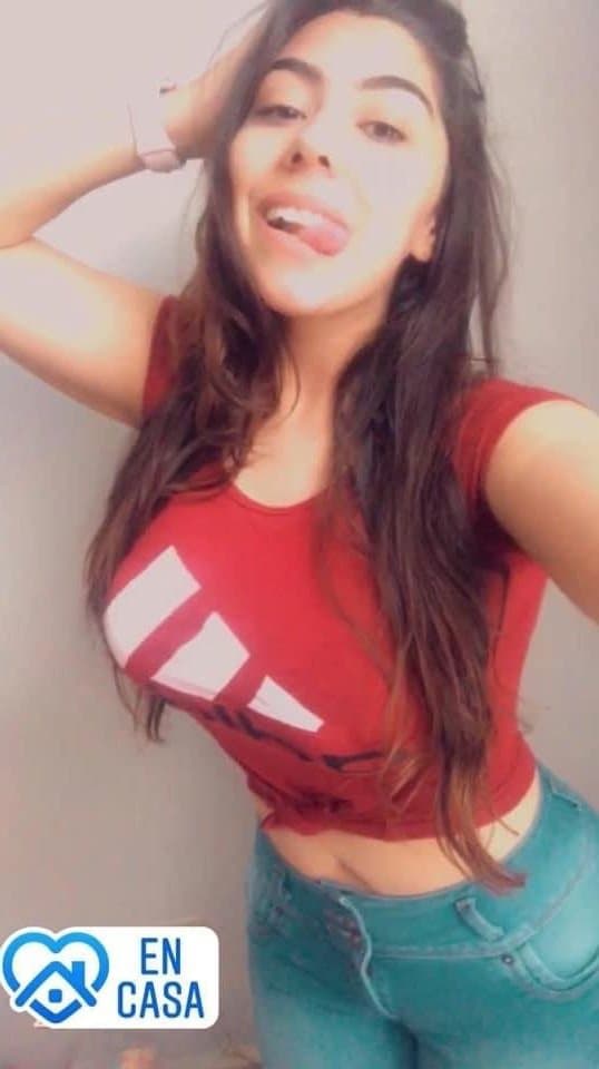 Click to view full size Kathia Cantu maestra en Jardin Maria del Carmen Valdes Garza