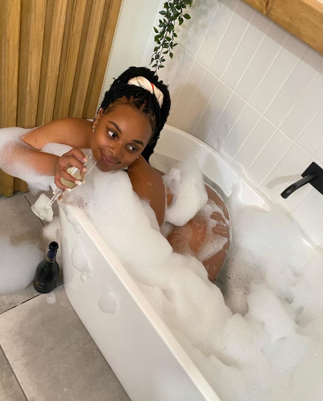 Fat cheeks dyke #BeautifulAss