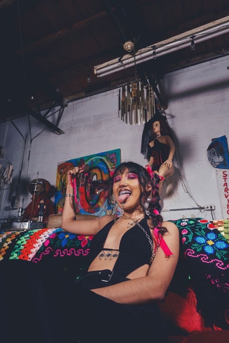 Latina goes viral after photoshoot wanting to be known on the map ????