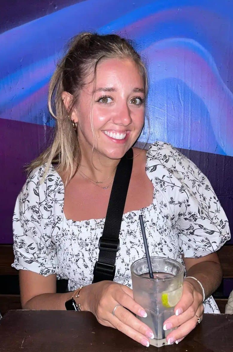 Blonde good girl next door Bailey turns into a slutty whore party chic with a few drinks she a freak