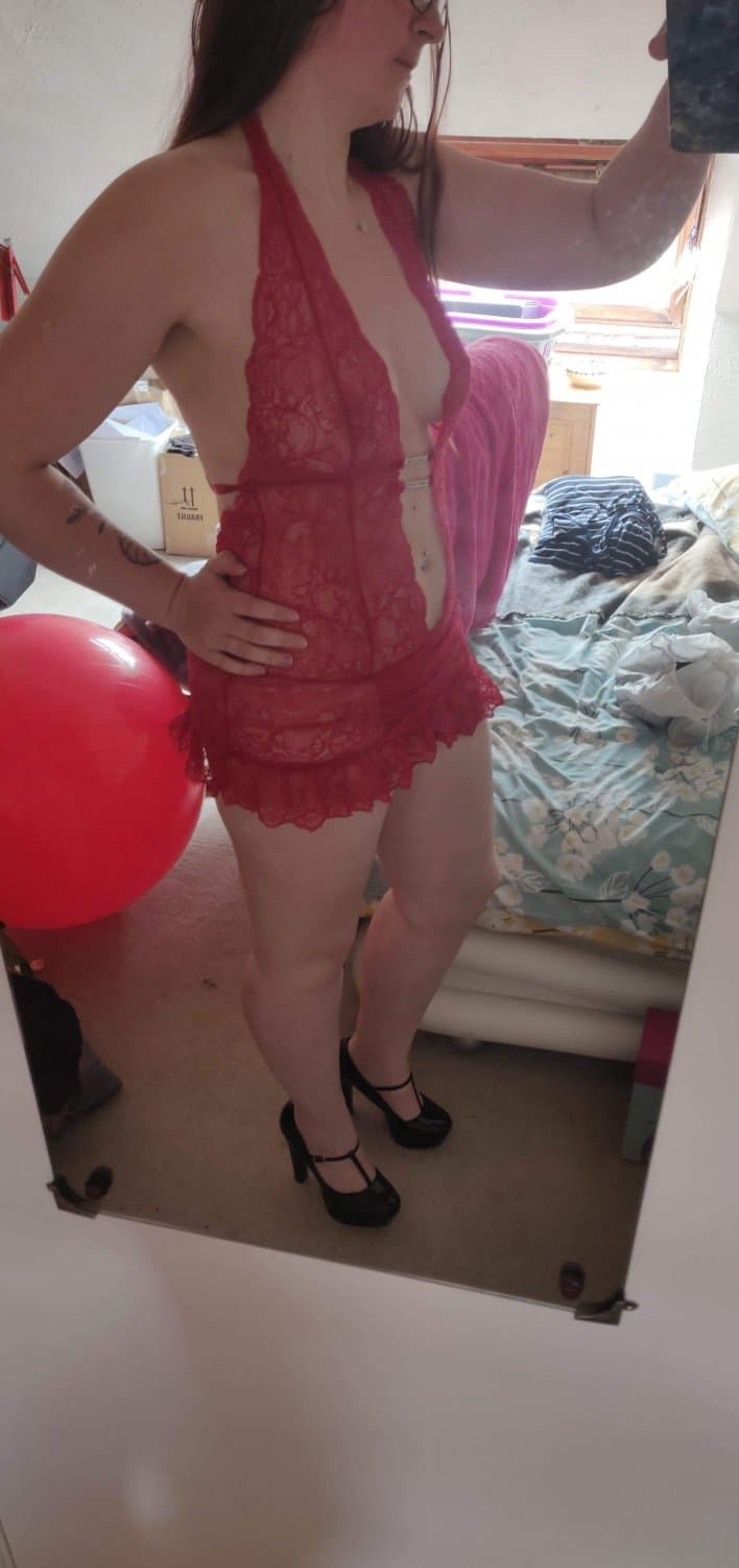 Uk Slut mom Taylor holly