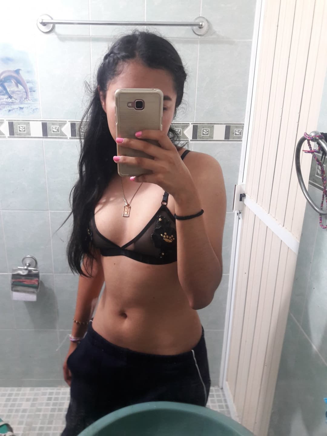 Click to view full size 18yo latina sucking a big cock and getting fucked