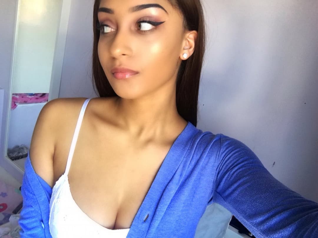 British Ebony Teen Stephanie aka Ebony Beauty Seymone (Rare Collection - Photo Gallery)