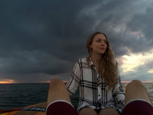 Hollywood Actress caught sucking sick on boat!