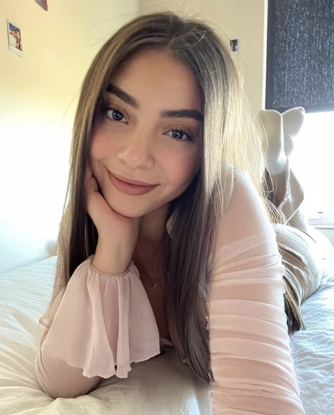 pretty teen cute socks;)