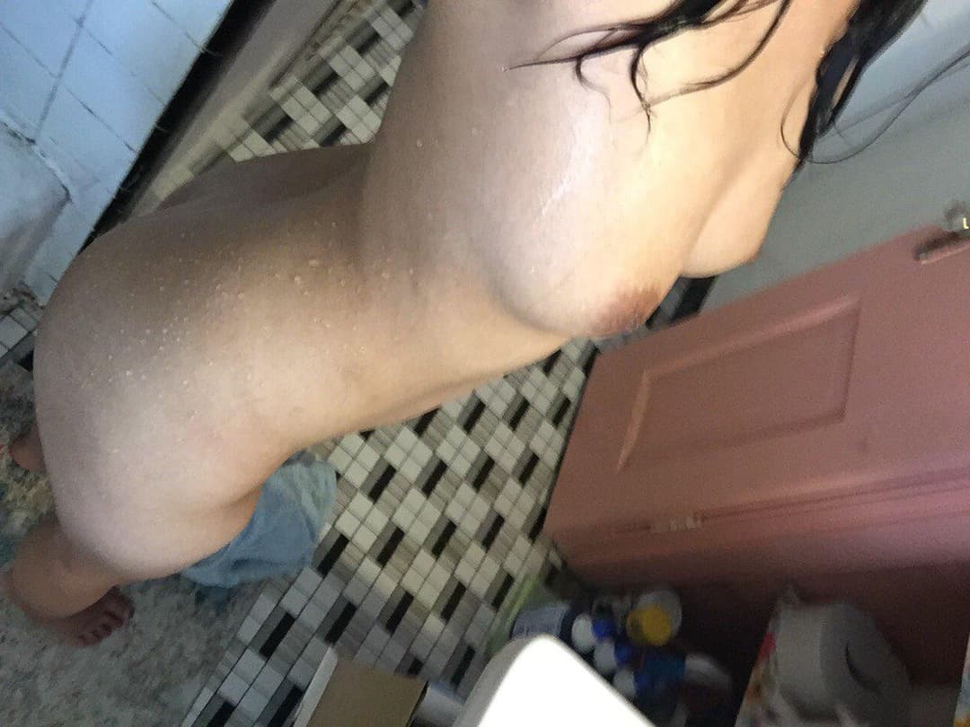 ABG More of my Asian gf, next upload will be more sexy videos! Yes including bj vids n sex vids!