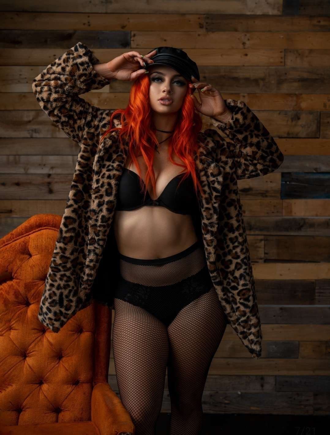 Gigi Dolin in the Ring // WWE Rule 34 Hentai Video