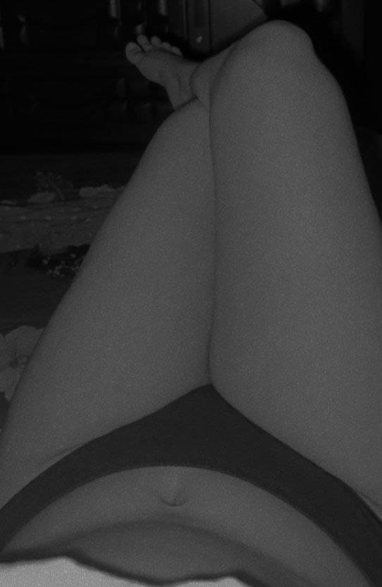 sexy Indian figure Hijab cute and sexy face giving blowjob and getting fucked leaked pics