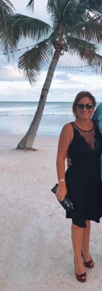 Mother and Daugher Websluts Liza and Allie Leak