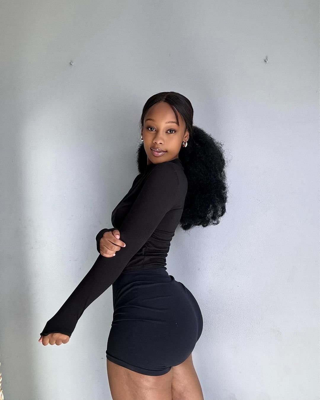 Erica (JHB) gorgeous thick booty African babe