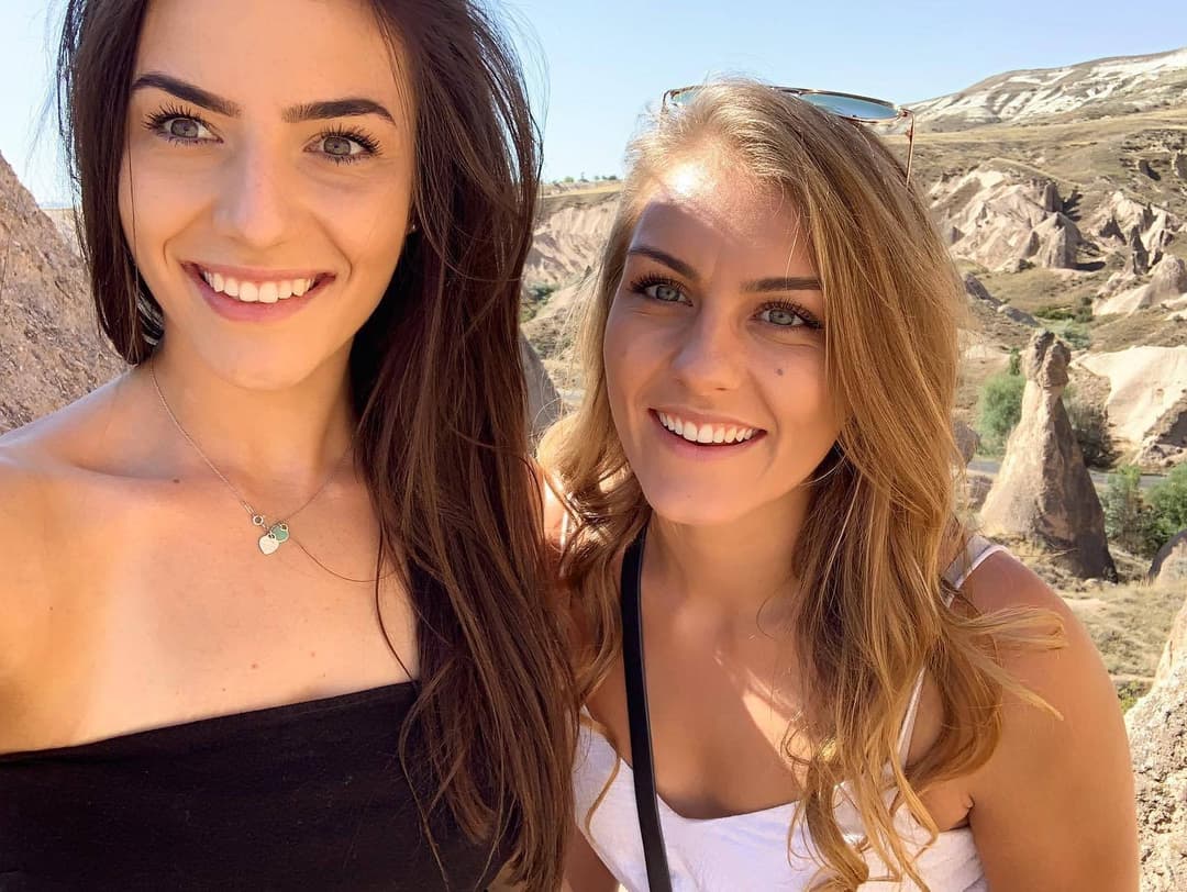 Click to view full size Mount and Fuck Hot Teen Hannah Daly Until You Cum Inside Her